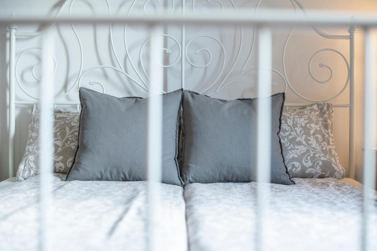 Old Town Studio And Apartment Врсар Екстер'єр фото