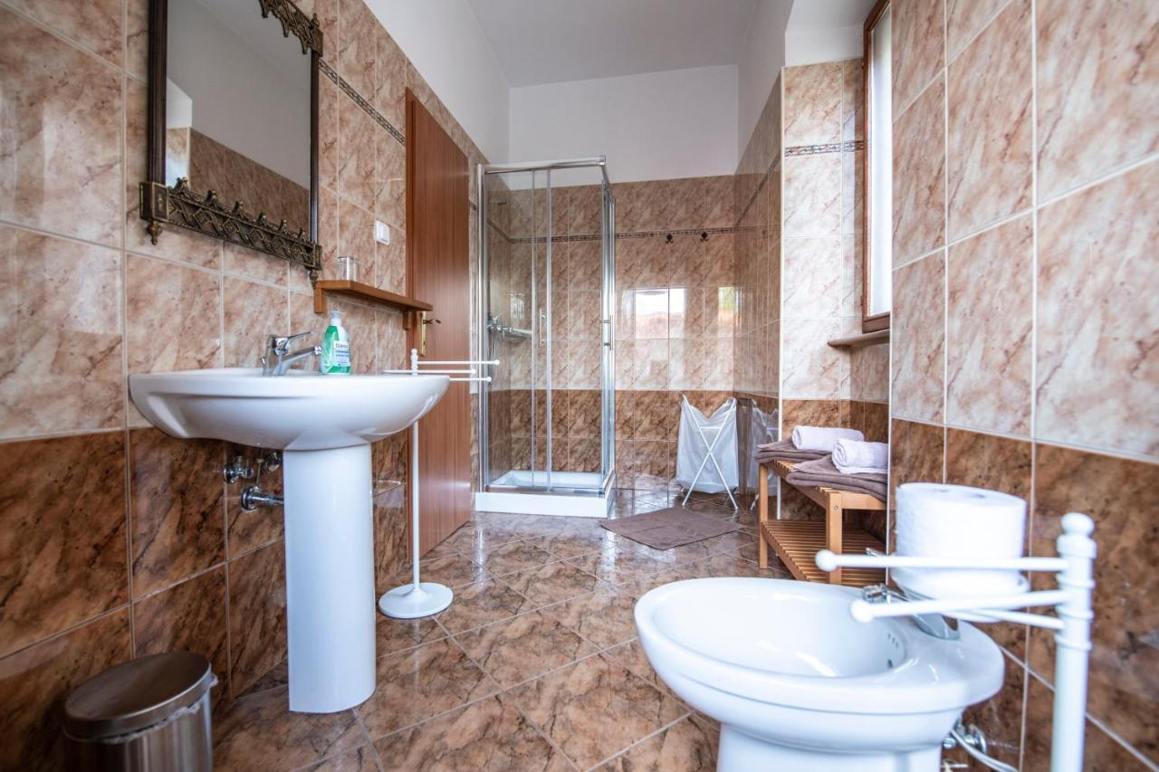 Old Town Studio And Apartment Врсар Екстер'єр фото