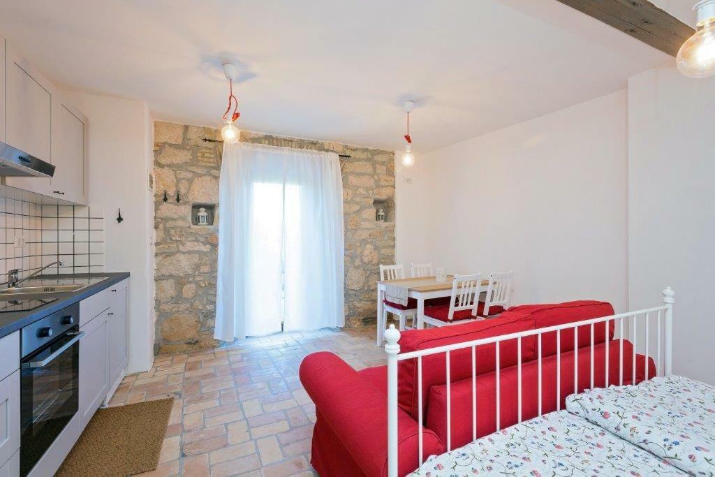 Old Town Studio And Apartment Врсар Екстер'єр фото